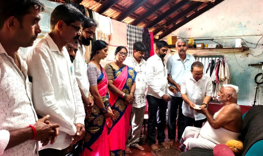 ಕೋಟ- ಕ್ಯಾನ್ಸರ್ ರೋಗಕ್ಕೆ ತುತ್ತಾದ ಮಾಧವ ಶೆಣೈ ಪಂಚವರ್ಣದಿಂದ 45ಸಾವಿರ ನೆರವು ಹಸ್ತಾಂತರ