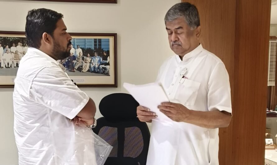 ಮಹಾಲಕ್ಷ್ಮೀ ಸಹಕಾರಿ ಬ್ಯಾಂಕ್ ಹೋರಾಟಕ್ಕೆ ಮಹತ್ವದ ತಿರುವು: ಸಂತ್ರಸ್ತರಿಗೆ ನ್ಯಾಯದ ಭರವಸೆ – ಬಿ.ಕೆ. ಹರಿಪ್ರಸಾದ್ ಭೇಟಿಯಾದ ನಾಗೇಂದ್ರ ಪುತ್ರನ್ ಕೋಟ